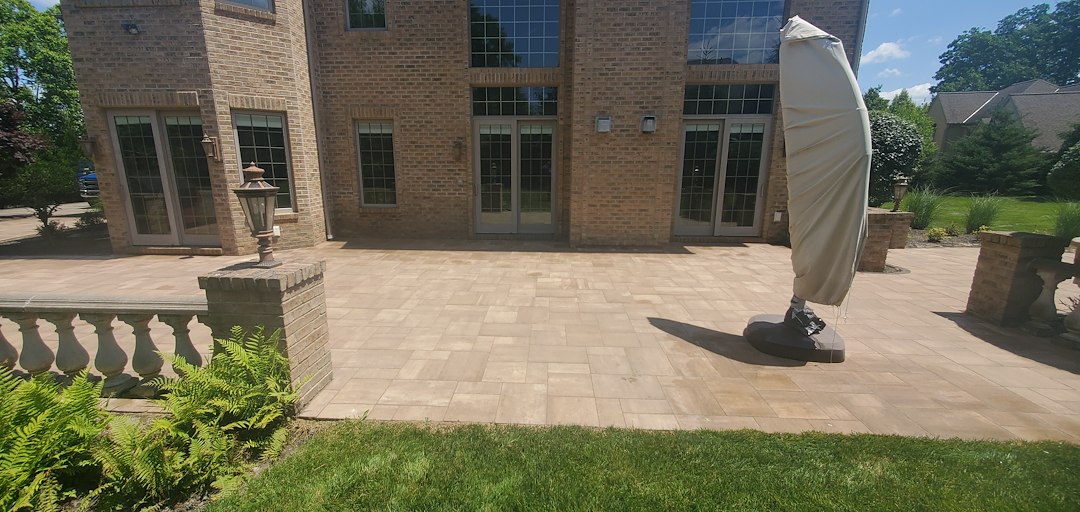 Patio paver cleaning and restoration in Gibsonia, Pa